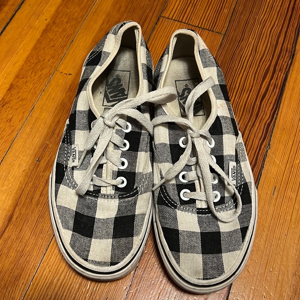 Black and white checkered Vans